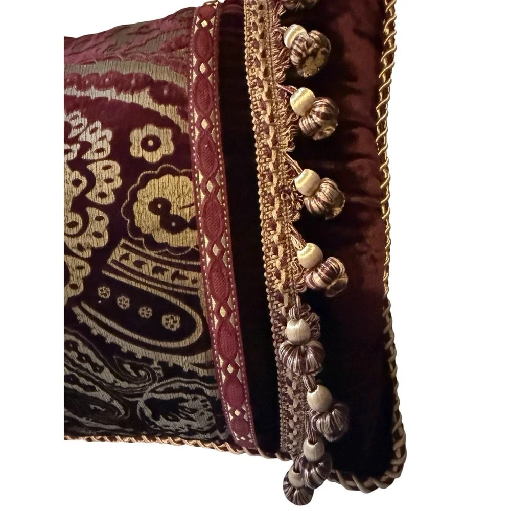 Unkown vintage damask